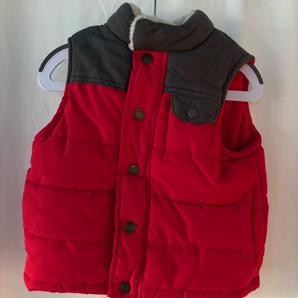 Carters‎ Red and Gray Puffer Vest 3T with snap closure